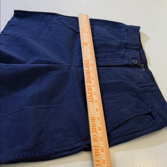 J. Crew 7" heritage chino short Size 8 - Picture 9 of 13